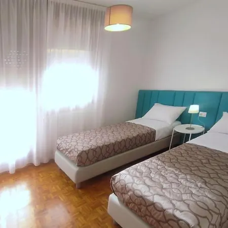 Сasa de vacaciones Casa Intera, A Pochi Passi Dal Mare