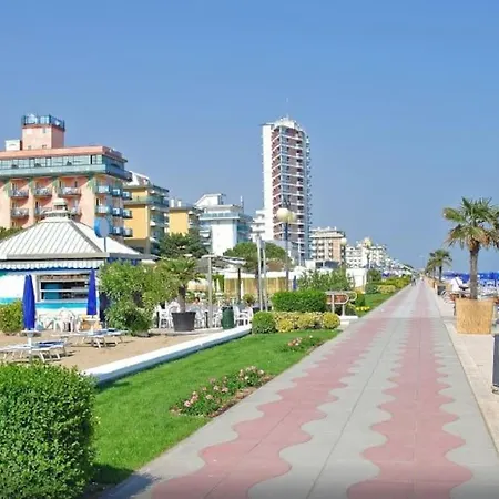 Semesterbostad Casa Intera, A Pochi Passi Dal Mare