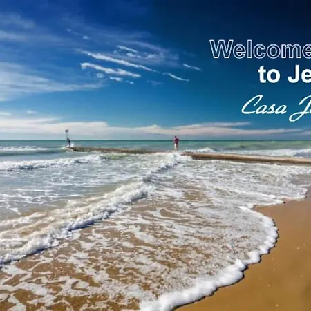 בית נופש Casa A Schiera, A 150mt Dal Mare לידו די ג'סולו