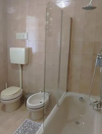 Casa A Schiera, A 150mt Dal Mare * לידו די ג'סולו